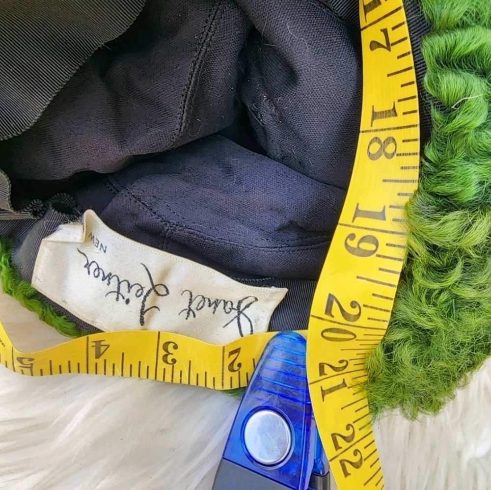 Vintage Mid Century.green Broadtail Hat With Combs - Picture 5 of 8